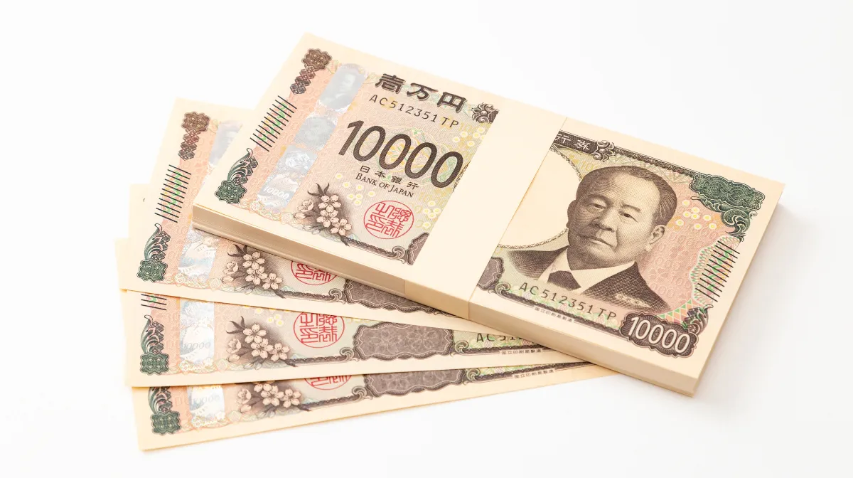 1．トラック運転手で年収1,000万円は目指せる？年収の実態を解説