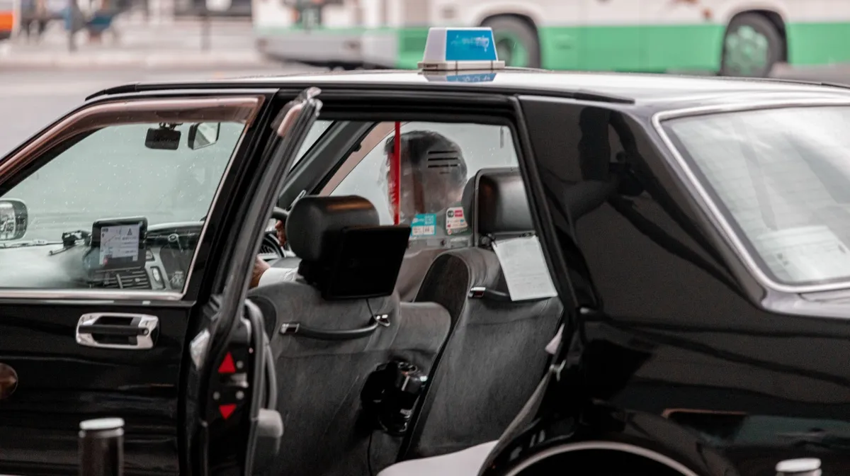 年齢を重ねても安全運転を続けるコツ