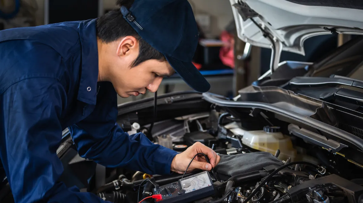 2.2級自動車整備士の資格の種類と仕事内容