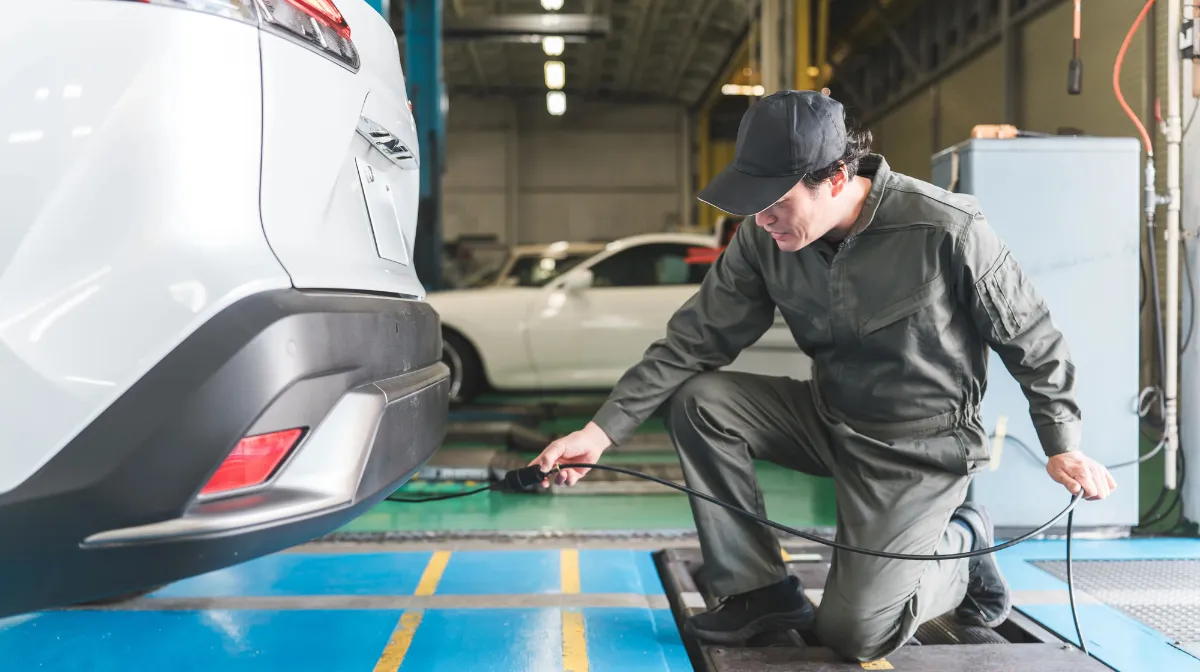 3.自動車検査員の具体的な仕事内容と活躍の場