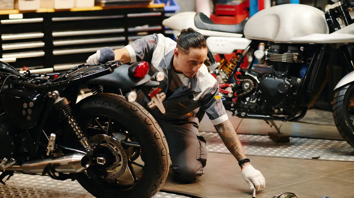 2.年収を左右する最大の要因「勤務先」の違い