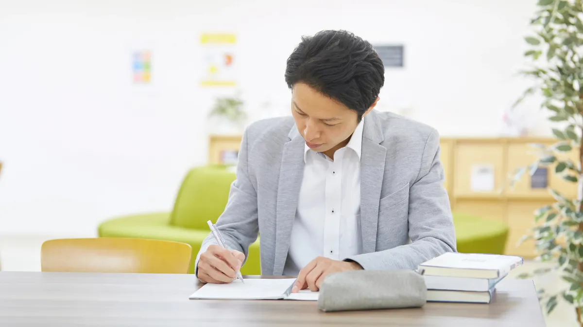 5.日野自動車の整備職の応募要項:必要資格と選考の流れ