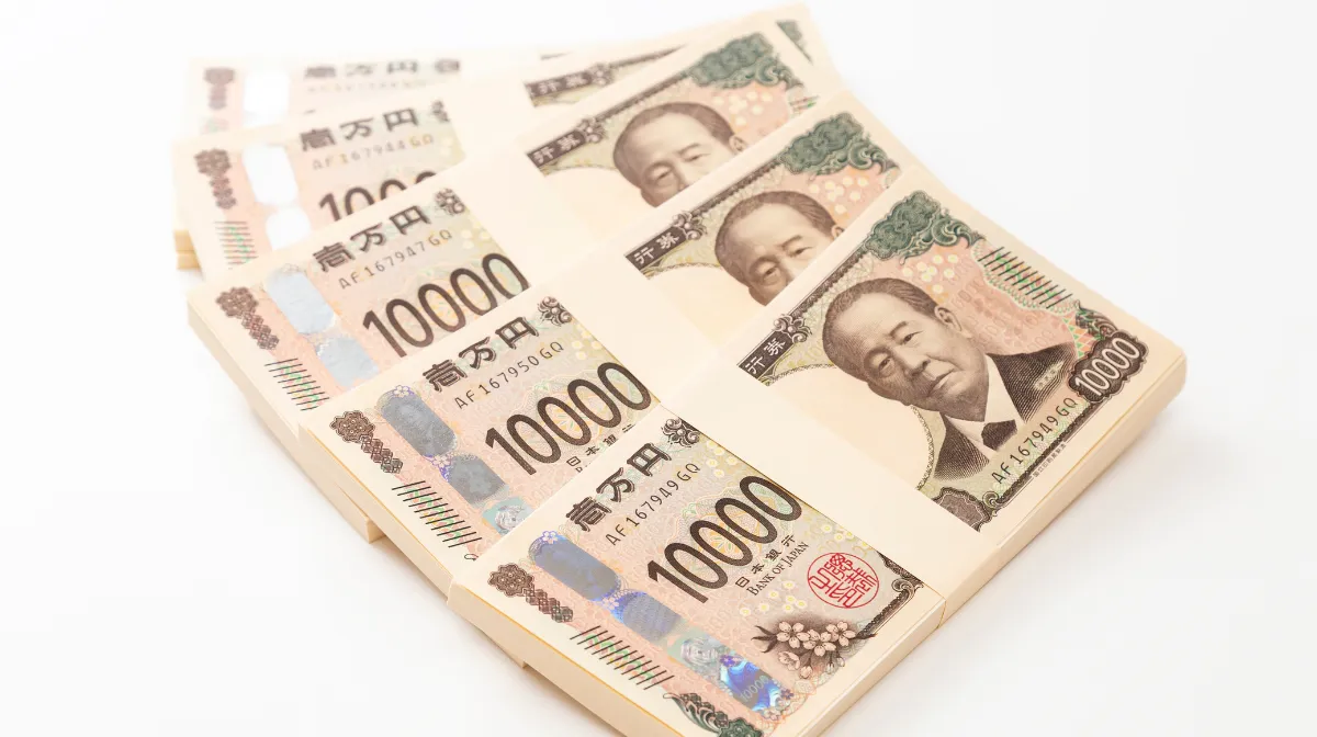 4.【年収の真実】1,000万円は可能?バス運転手の給与体系と現実